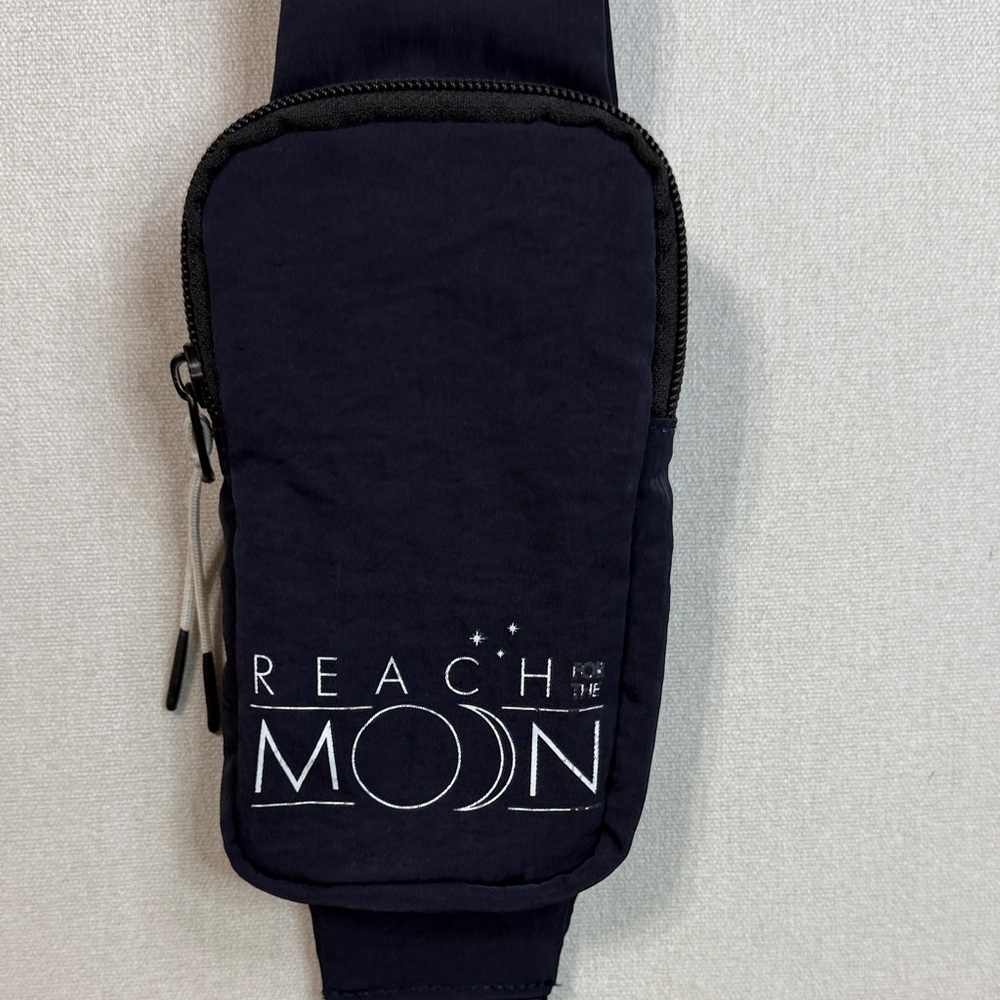 Stylish Navy Crossbody Bag with Logo - Picture 8 of 10